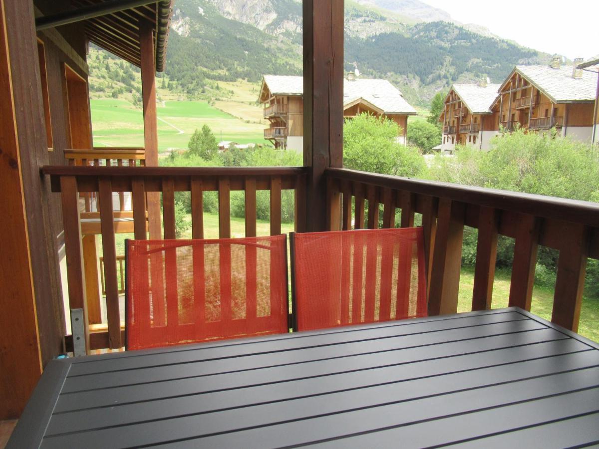 Résidence Les Alpages 4 étoiles - Appartement 4 personnes - Piscine, Hammam, Sauna, Jacuzzi - ValCenis 73480 Lanslebourg-Mont-Cenis Exterior foto