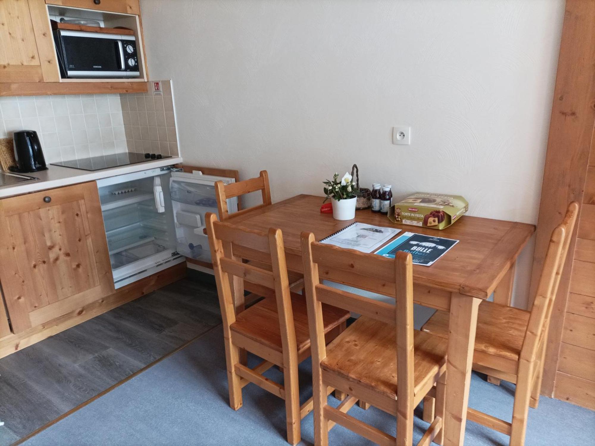 Résidence Les Alpages 4 étoiles - Appartement 4 personnes - Piscine, Hammam, Sauna, Jacuzzi - ValCenis 73480 Lanslebourg-Mont-Cenis Exterior foto